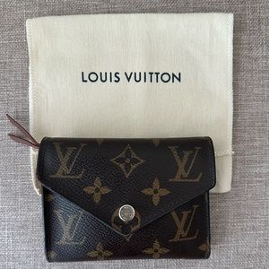 Louis Vuitton Monogram Brown Wallet